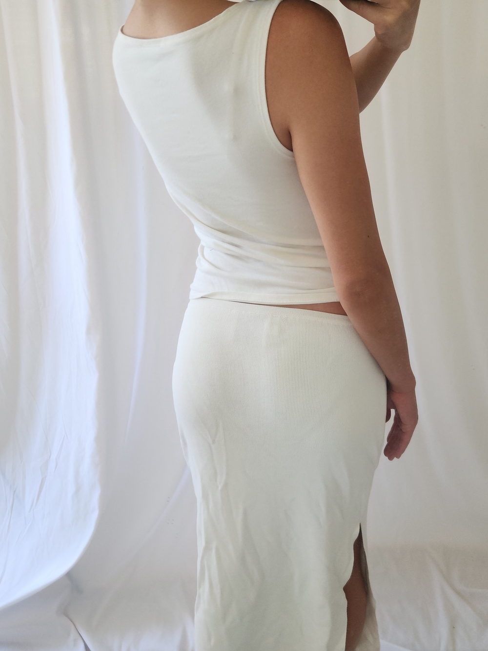 Reformation White Ribbed Tank Top - Picture 3 of 7